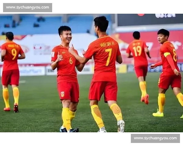 中国足球队迎战世界强队表现不俗 获得宝贵平局展现出顽强拼搏精神 中国足球队迎战世界强队表现不俗 获得宝贵平局展现出顽强拼搏精神